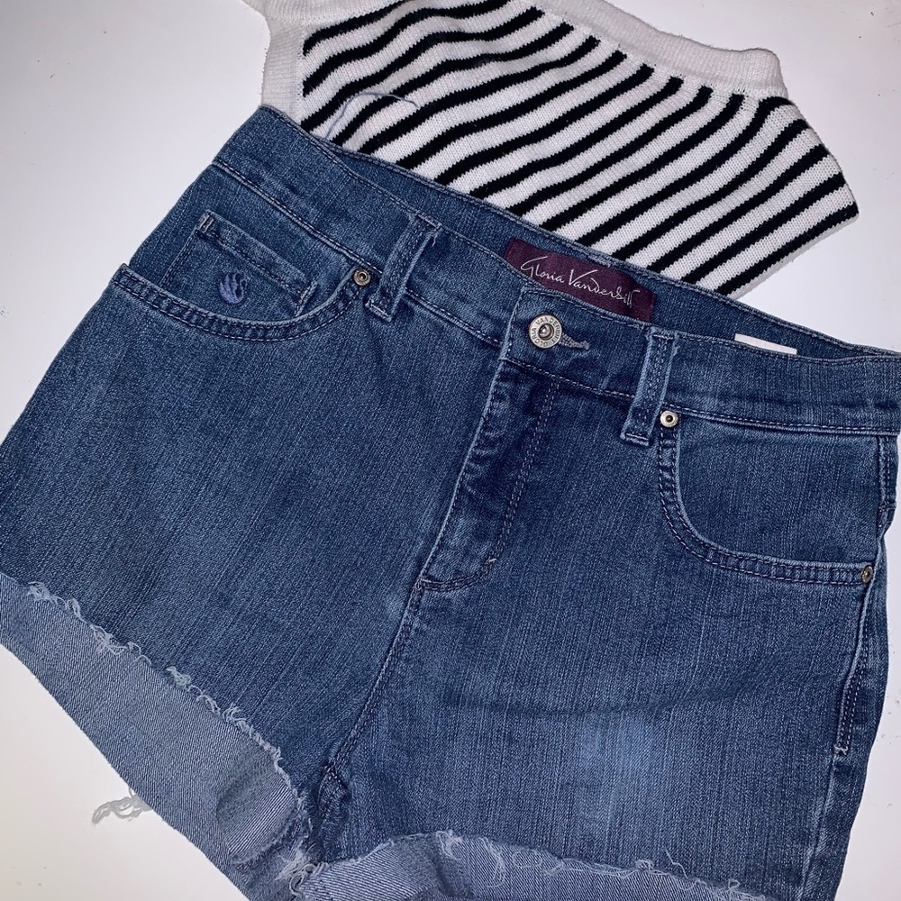 High waisted vintage shorts - Picture 3 of 3